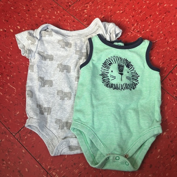 Lot of 0-3 months clothes - Picture 9 of 15